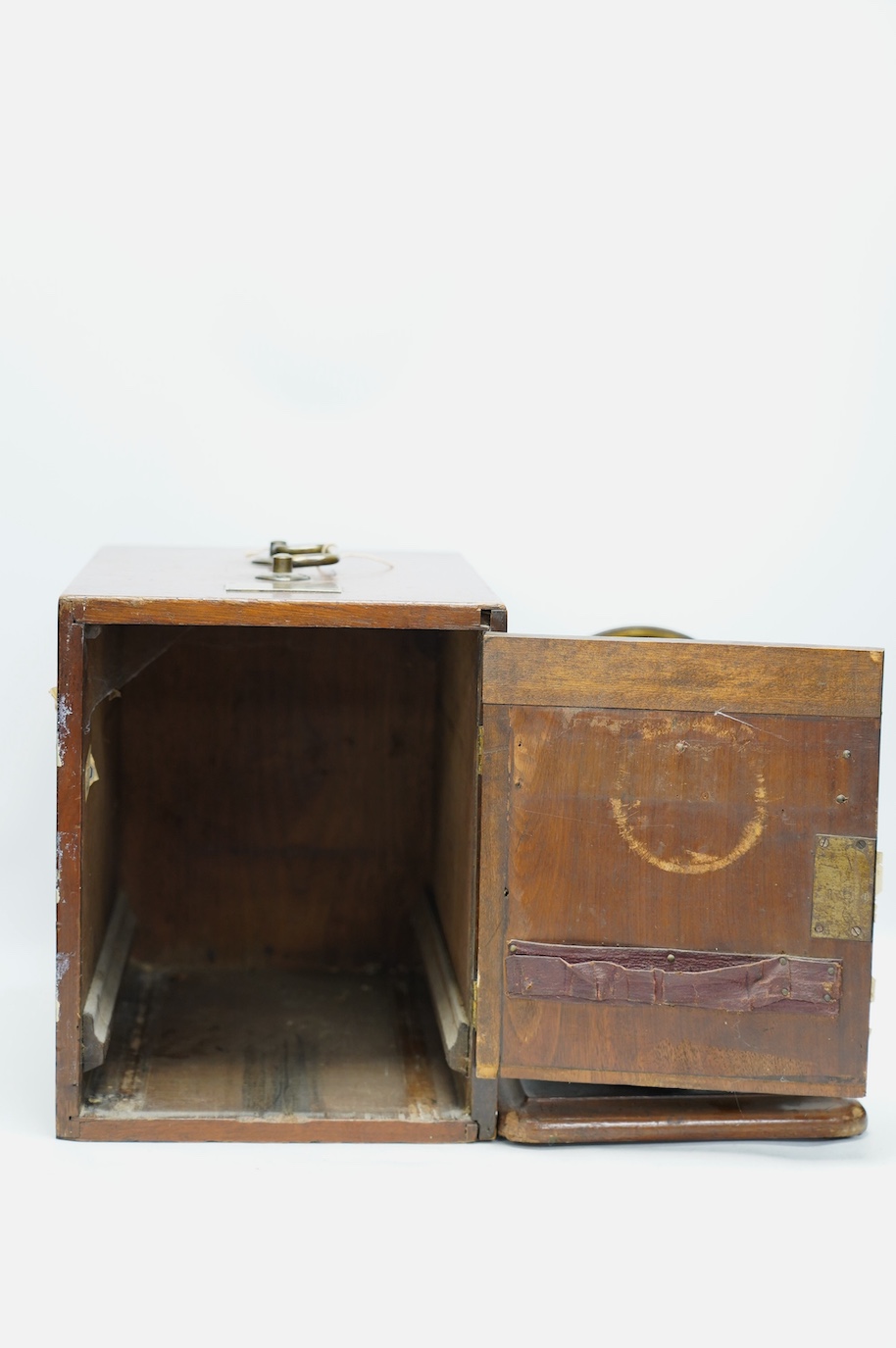 A late 19th/early 20th century Willcox & Gibbs swan neck sewing machine, with its original mahogany case, engraved brass owners label to top of case. Condition - fair to good